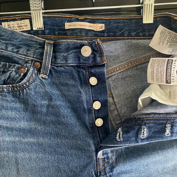 Levi’s jeans - Picture 2 of 3